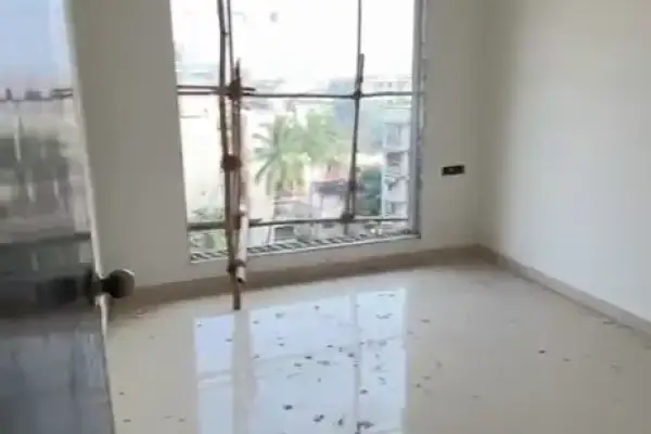 2 BHK Flat for Sale in Andheri West, Mumbai – Property Image