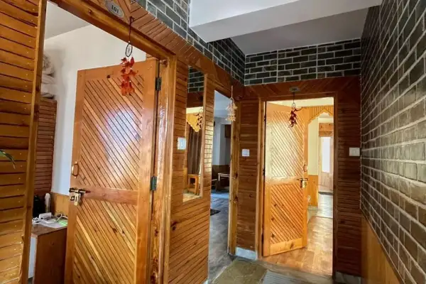 5 BHK Independent Homestay in Manali – Property Image