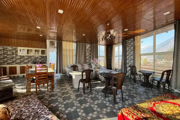 5 BHK Independent Homestay in Manali – Property Image