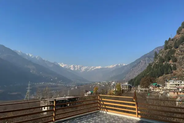 5 BHK Independent Homestay in Manali – Property Image