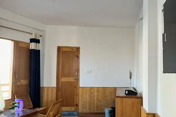 5 BHK Independent Homestay in Manali – Property Image