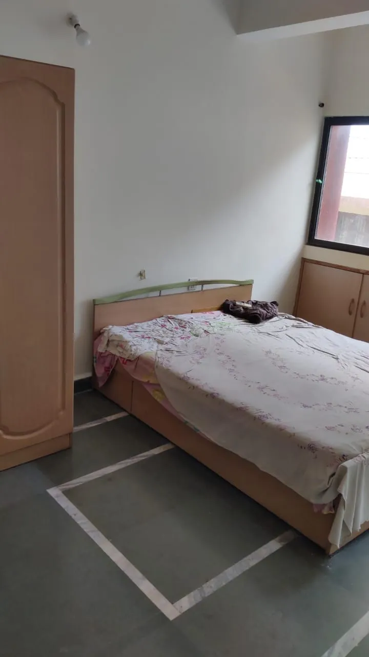 DUPLEX WITH RIVERVIEW – Property Image