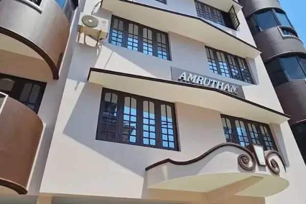 3 BHK Flat in Amrita Apartments, Kochi – Property Image