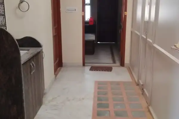 Fully Furnished 2 BHK | Metro Connectivity | Ready to Move – Property Image