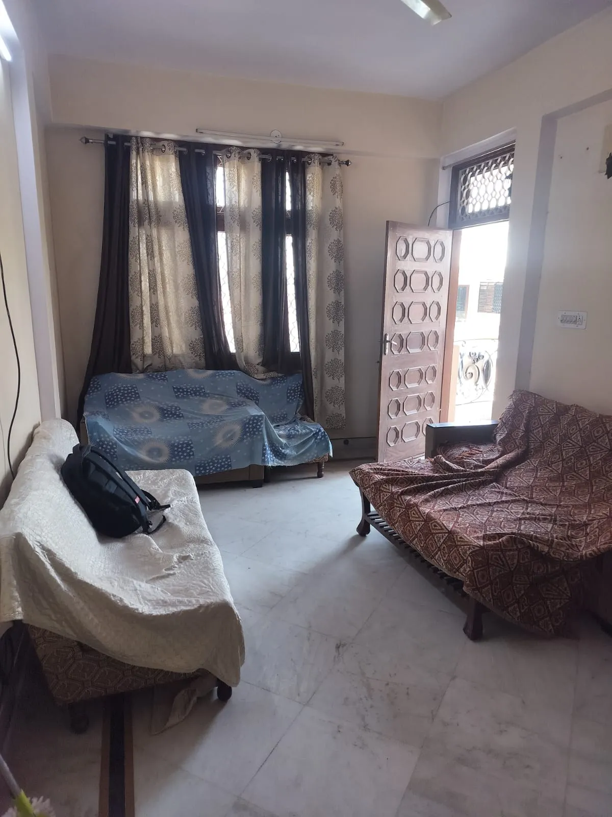 Fully Furnished 2 BHK | Metro Connectivity | Ready to Move – Property Image