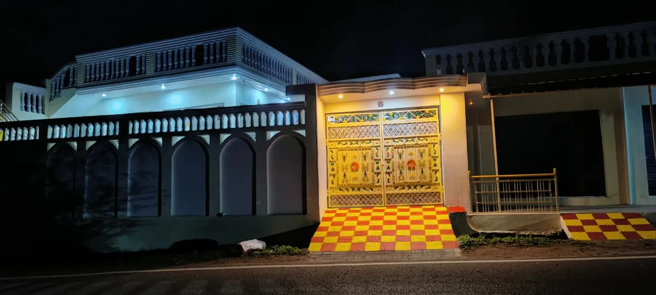 Residential Commercial House – Property Image