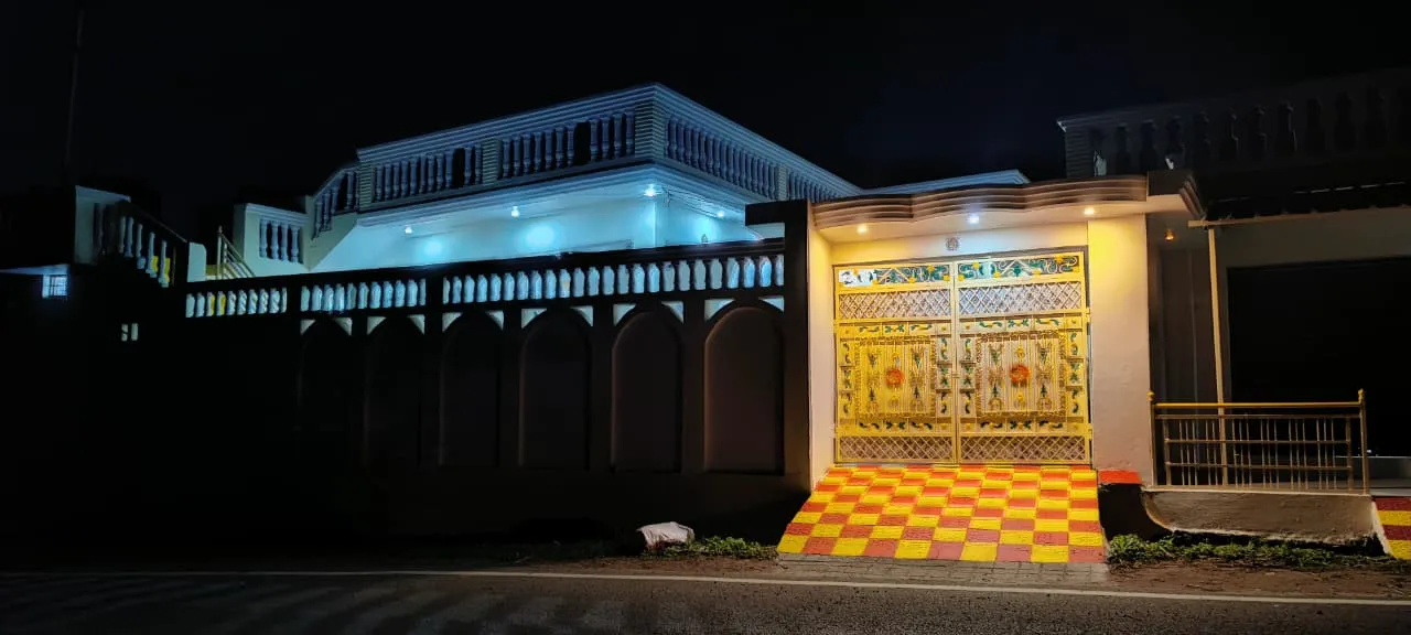 Residential Commercial House – Property Image